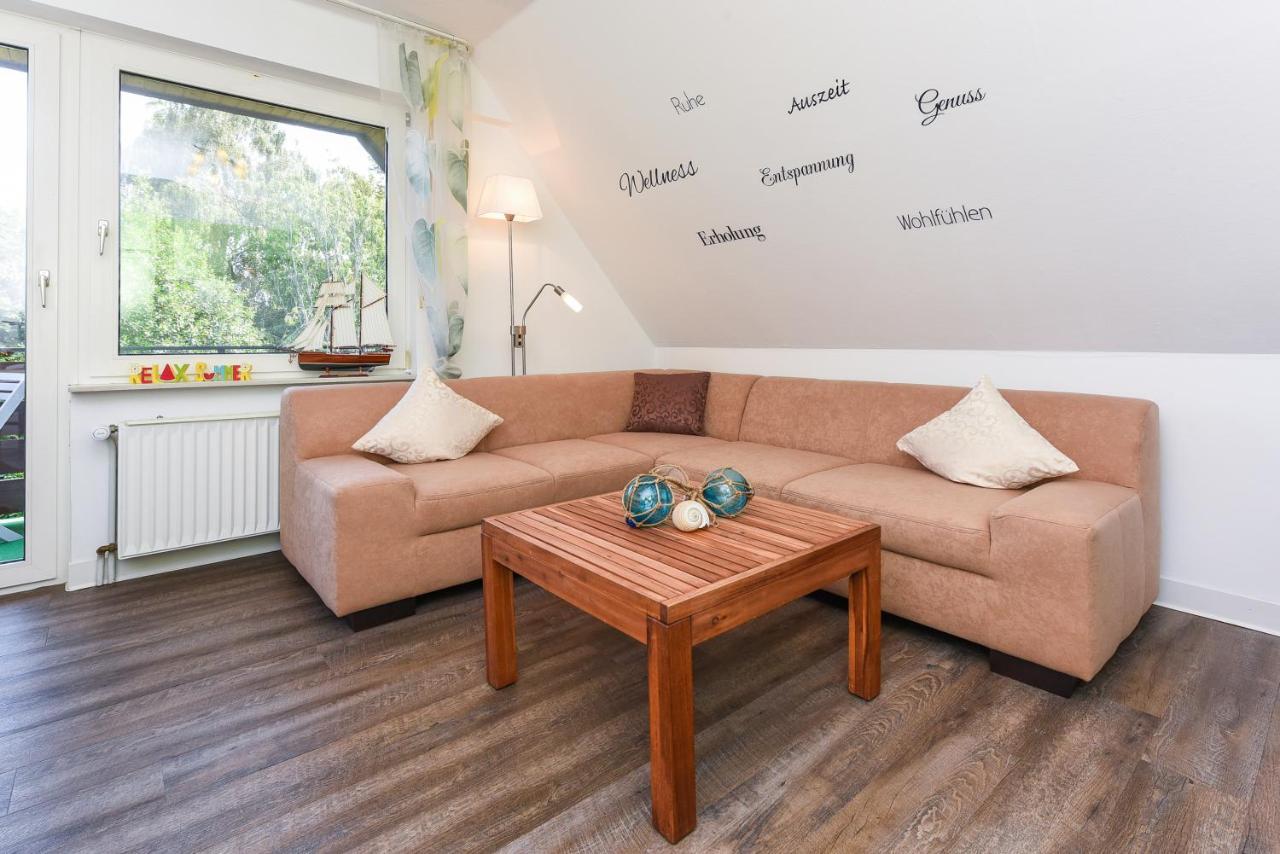Ferienwohnungen Im Haus Ankerplatz エセンス エクステリア 写真