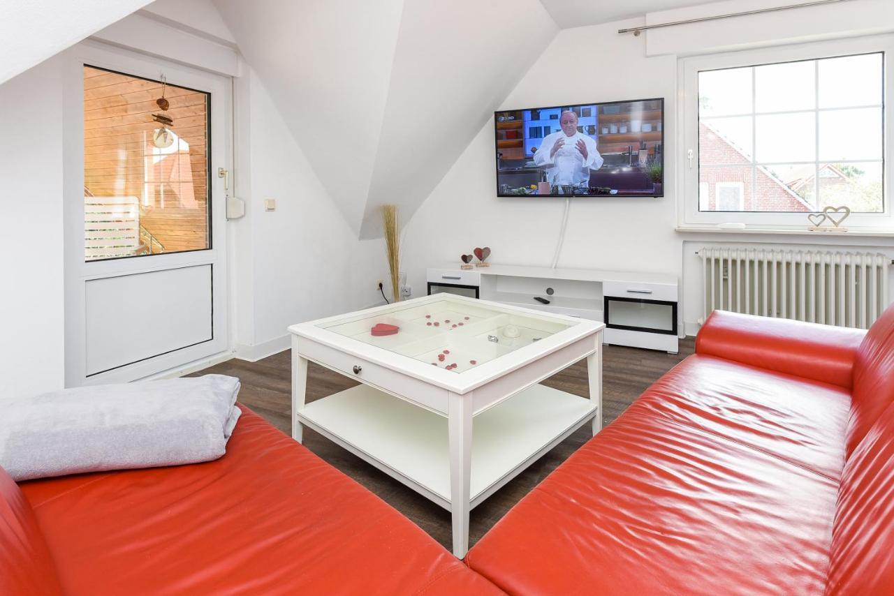 Ferienwohnungen Im Haus Ankerplatz エセンス エクステリア 写真